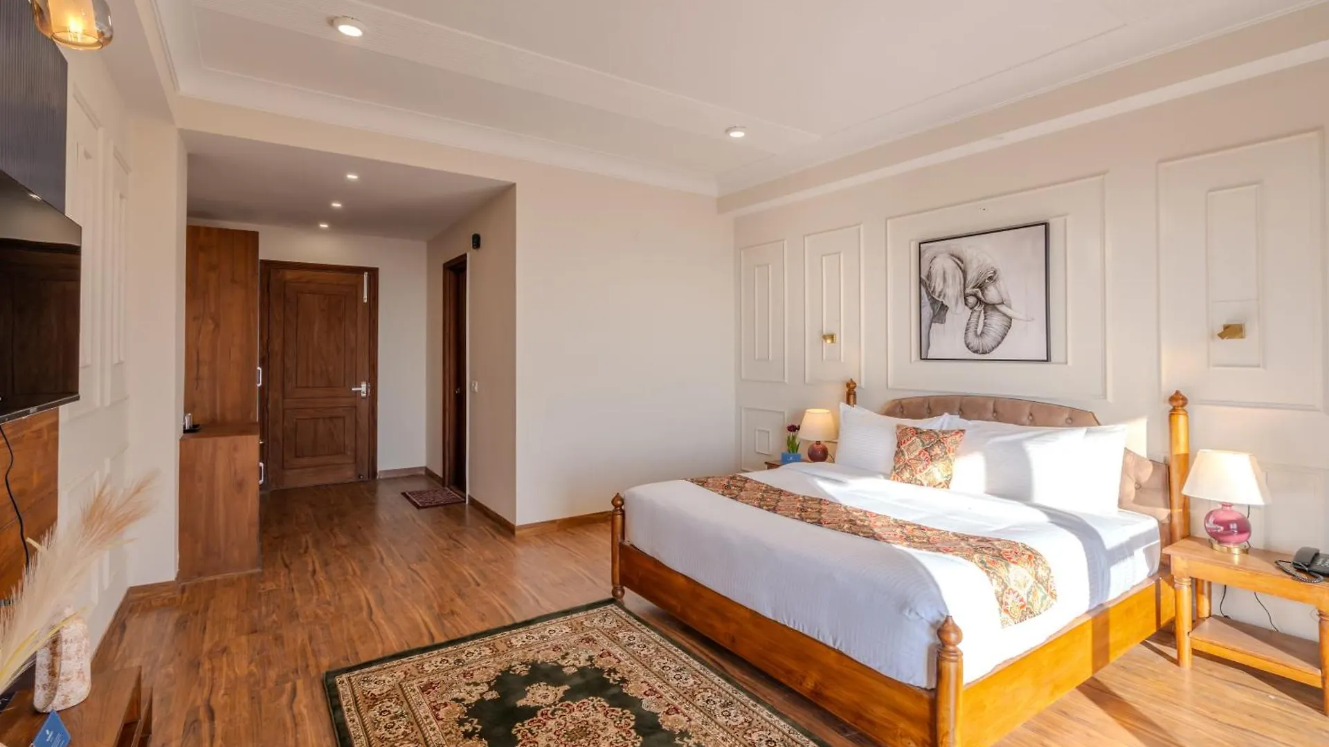 Saffronstays Alpine Blue-6 Bhk Villa With Private Deck And Valley Views From Each Room Shimla 0*,  India