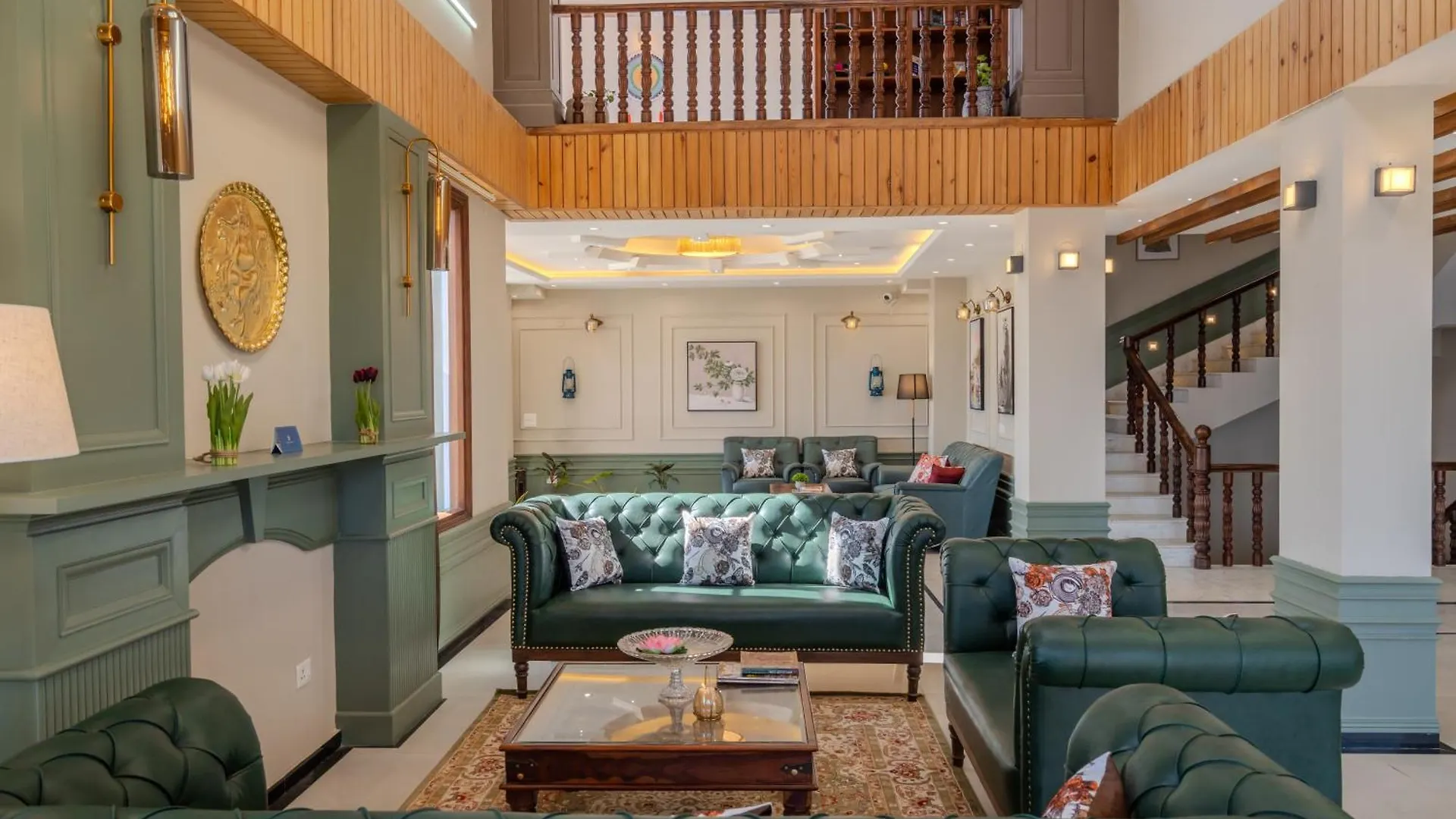 Saffronstays Alpine Blue-6 Bhk Villa With Private Deck And Valley Views From Each Room Shimla