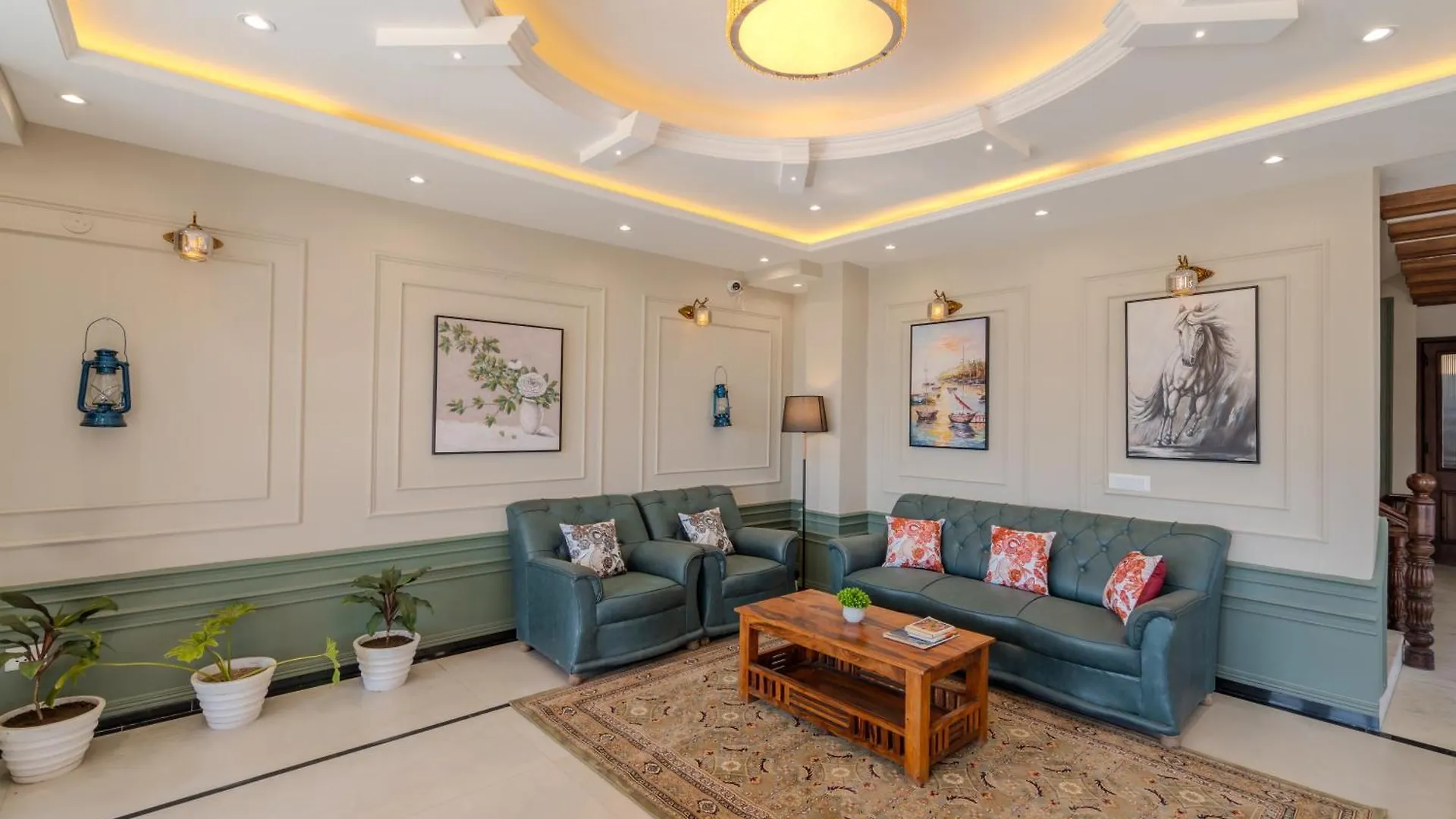 Saffronstays Alpine Blue-6 Bhk Villa With Private Deck And Valley Views From Each Room Shimla